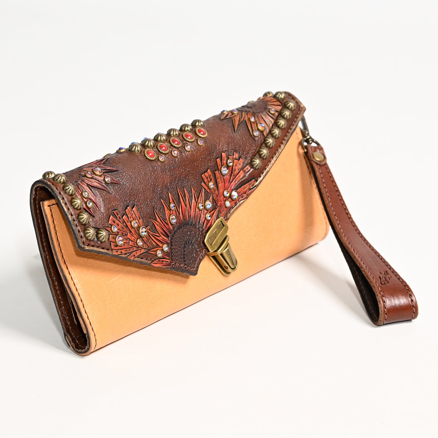 
                  
                    Nola Clutch #696
                  
                