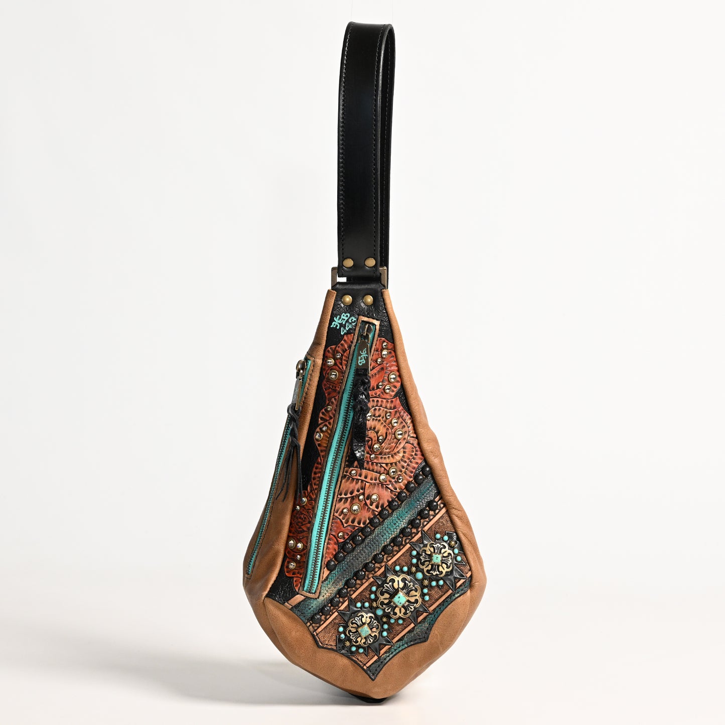 
                  
                    Fyra Bag #443
                  
                
