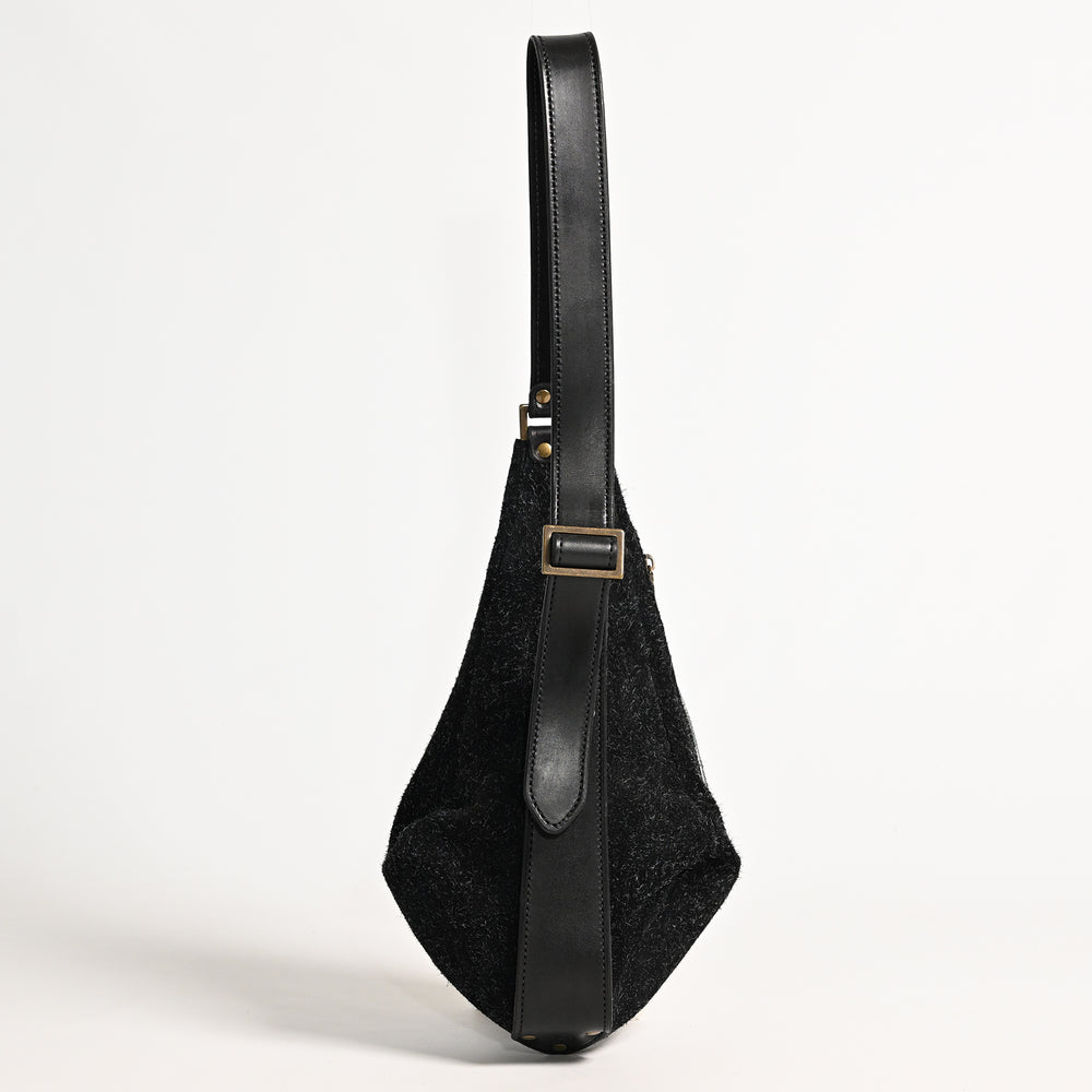 
                  
                    Fyra Bag #380
                  
                