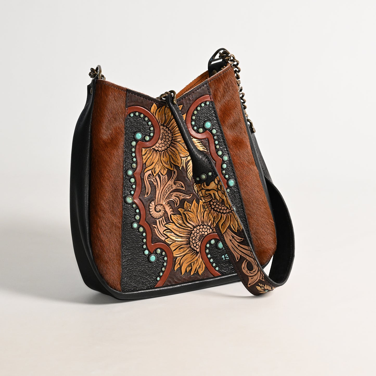 
                  
                    Lyrik Bag #1329
                  
                