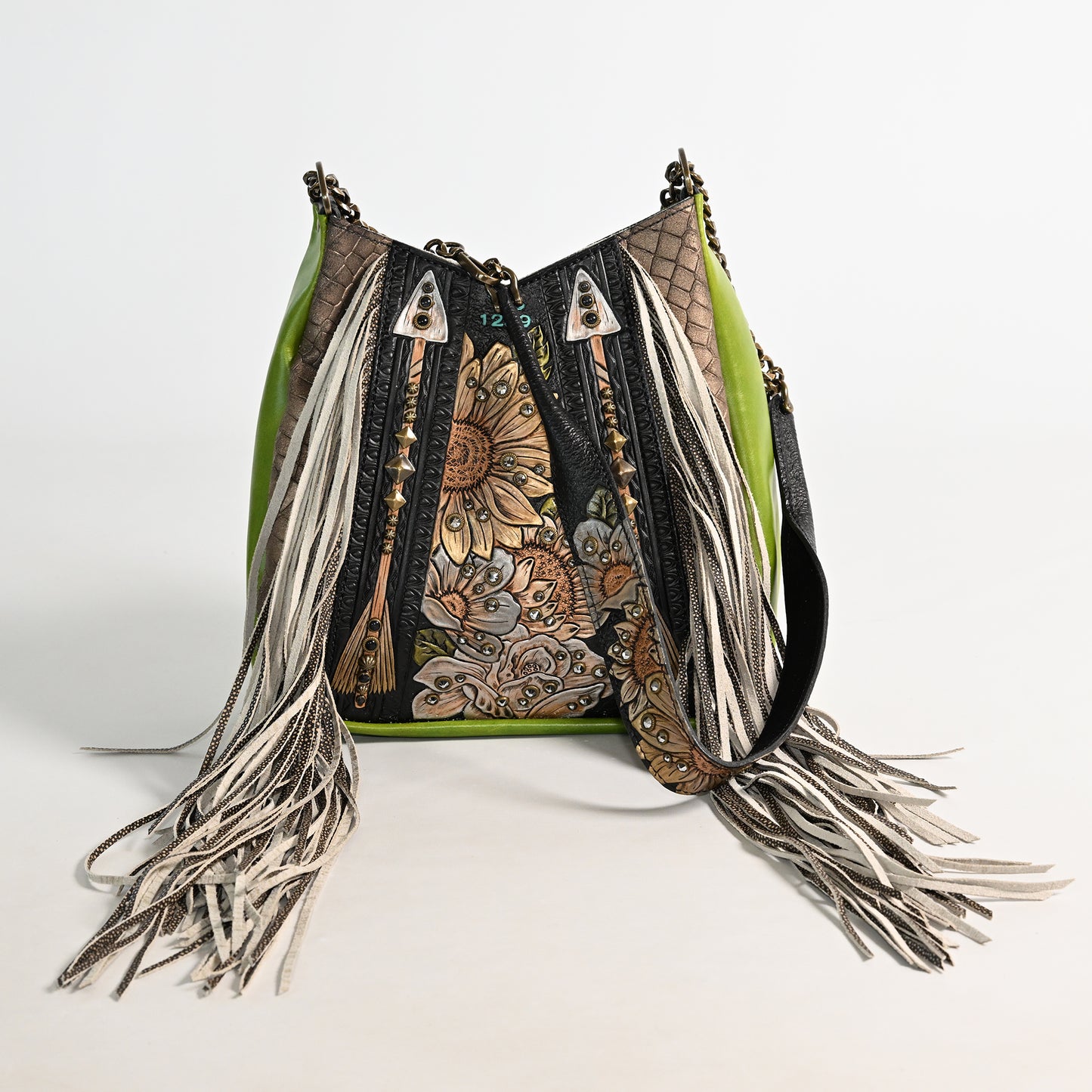 
                  
                    Lyrik Bag #1239
                  
                