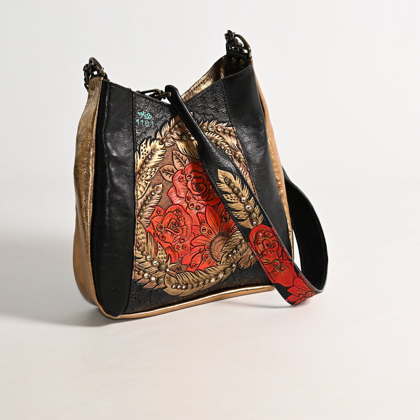 
                  
                    Lyrik Bag #1181
                  
                