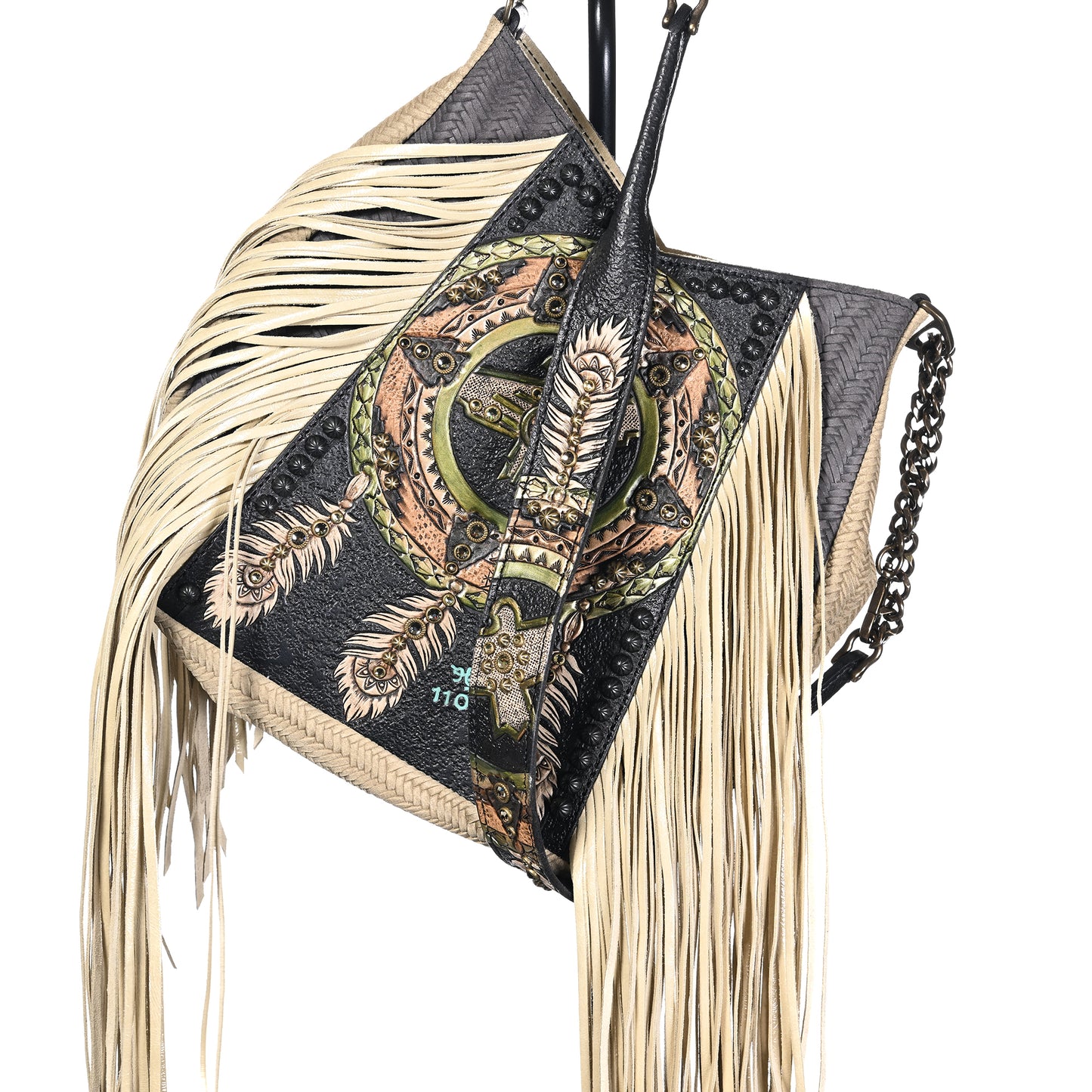 
                  
                    Lyrik Bag #1103
                  
                