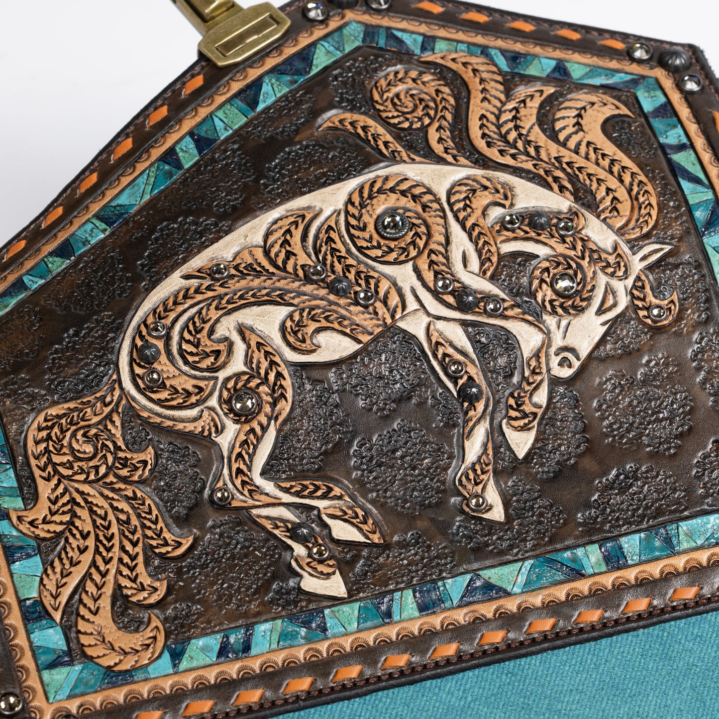 
                  
                    Nola Clutch 1578
                  
                