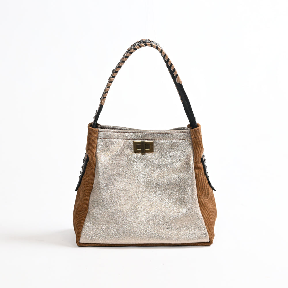 
                  
                    Criobella Bag - Look #12
                  
                