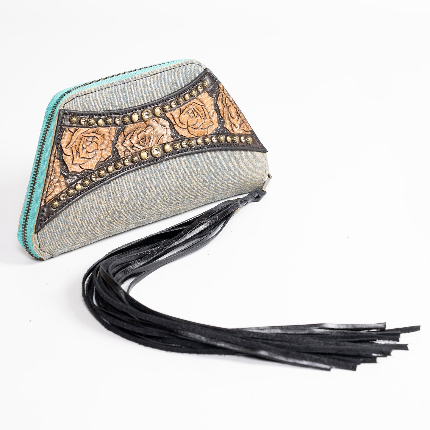 
                  
                    Appicci Clutch #266
                  
                