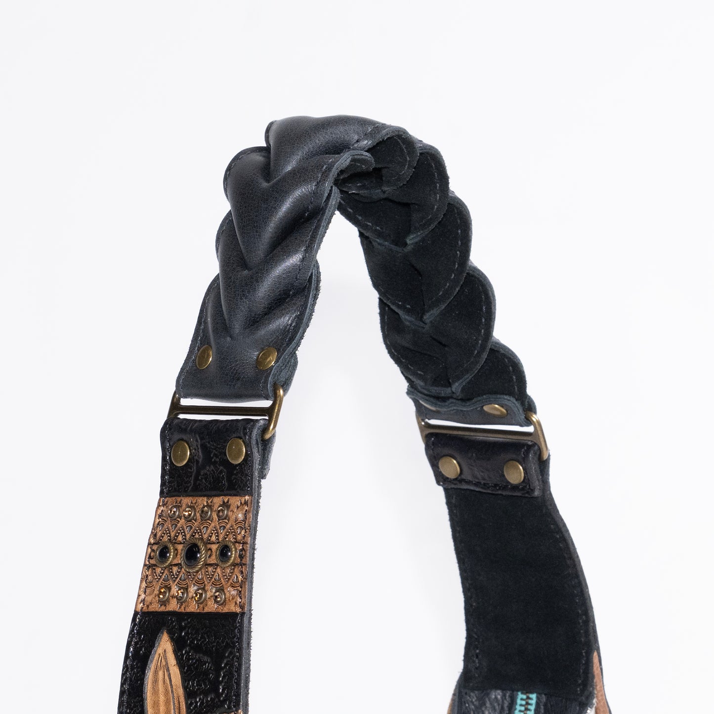 
                  
                    Artona - Look #35
                  
                