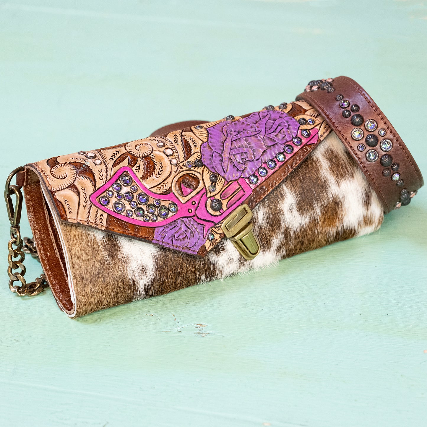
                  
                    Nola Clutch #1467
                  
                