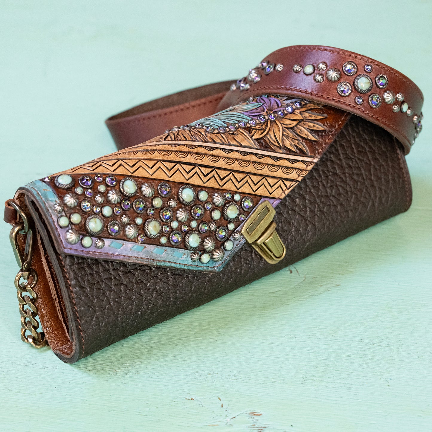 
                  
                    Nola Clutch #1465
                  
                