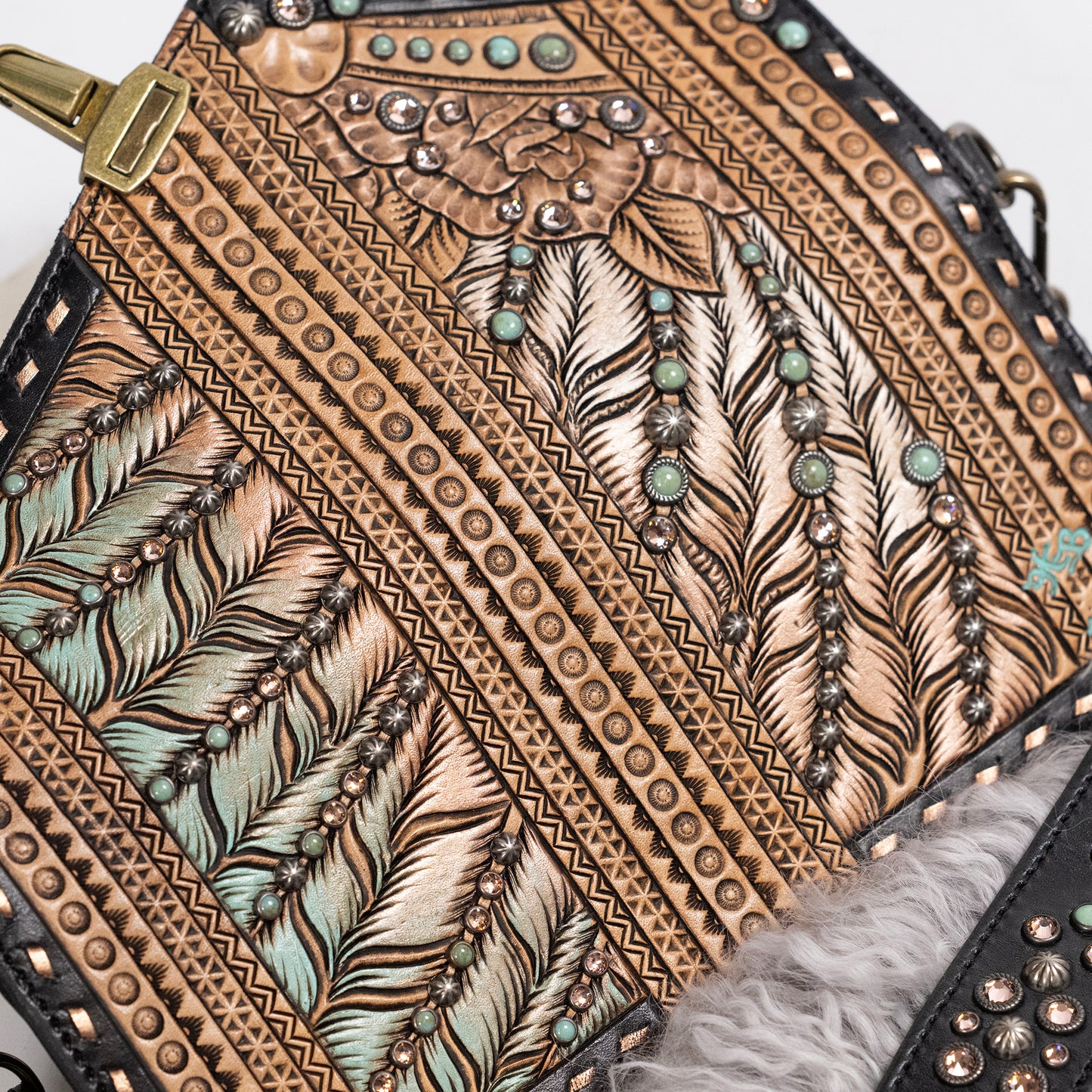 
                  
                    Nola Clutch #1527
                  
                