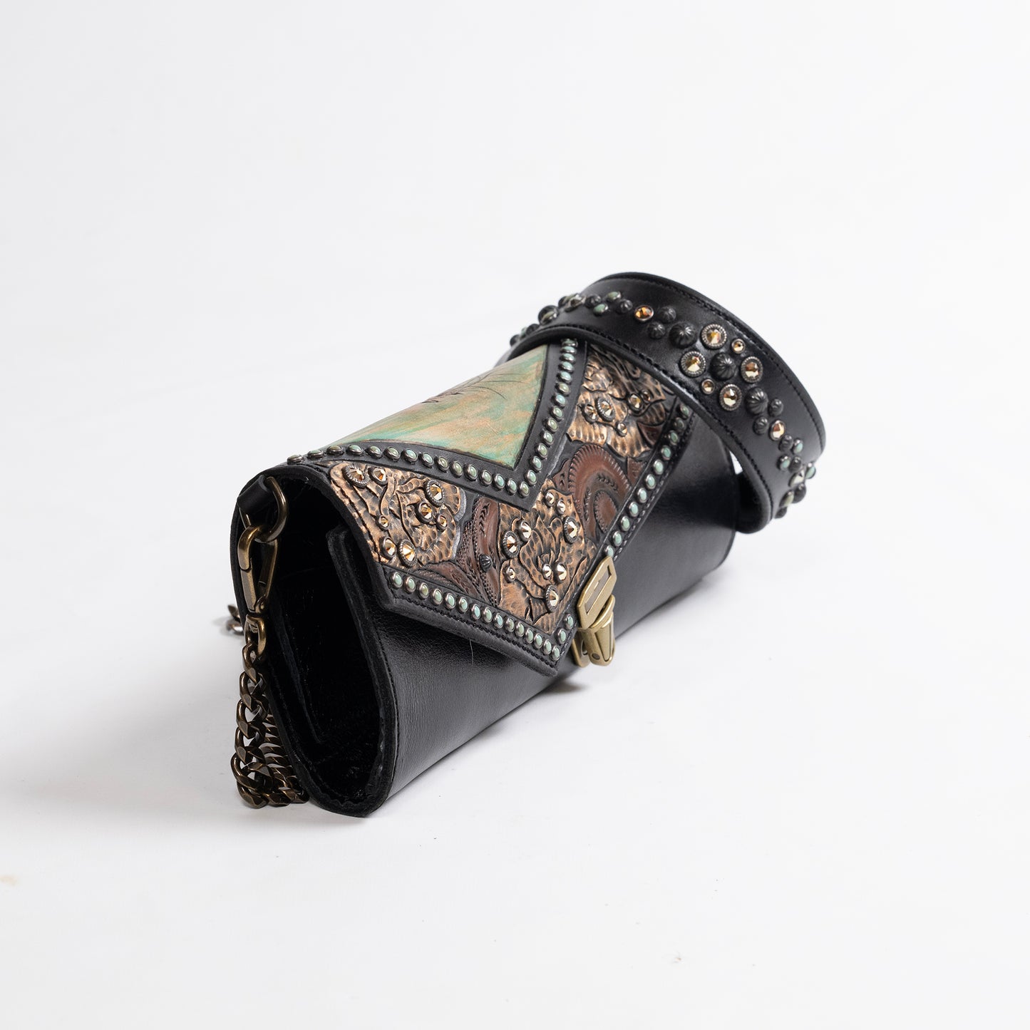 
                  
                    Nola Clutch #1534
                  
                