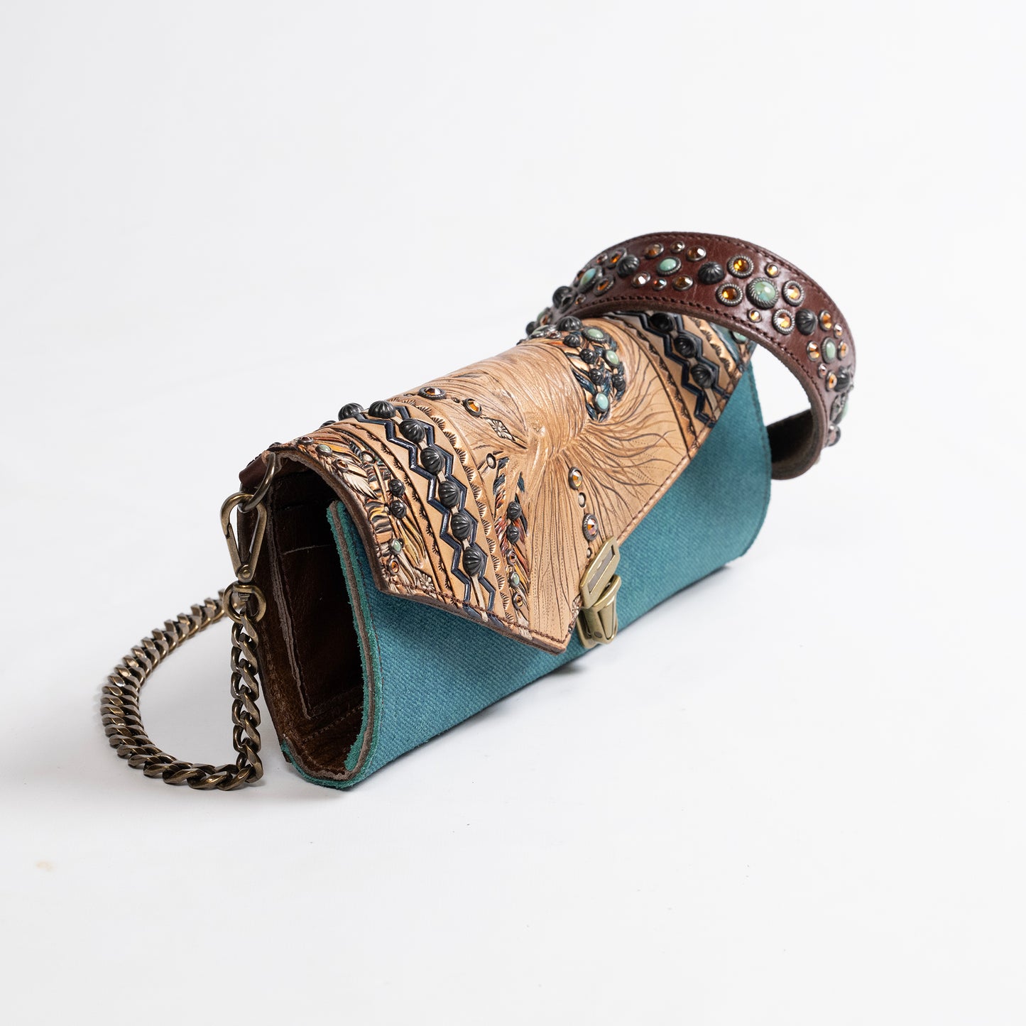 
                  
                    Nola Clutch #1536
                  
                