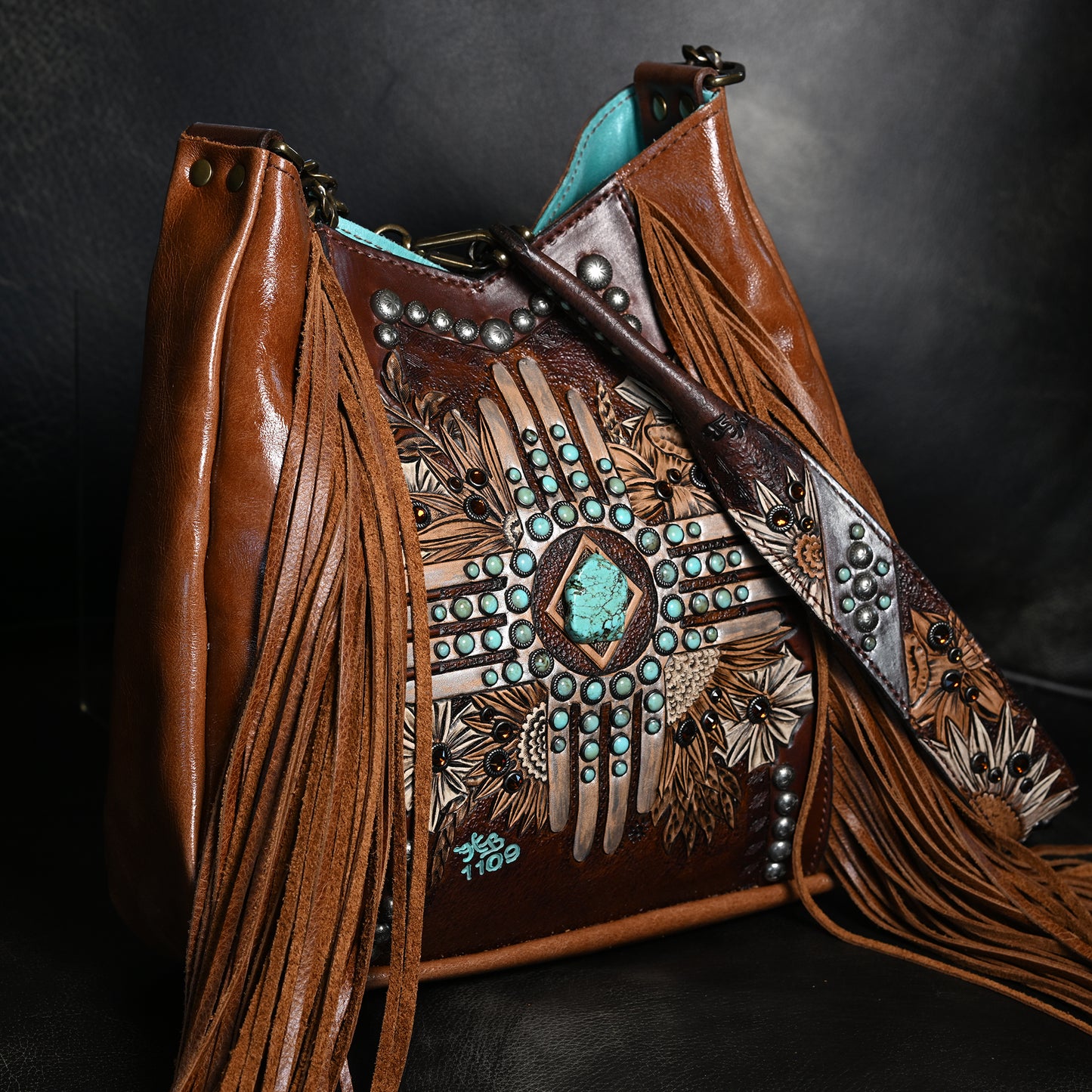 
                  
                    Lyrik Bag #1109
                  
                