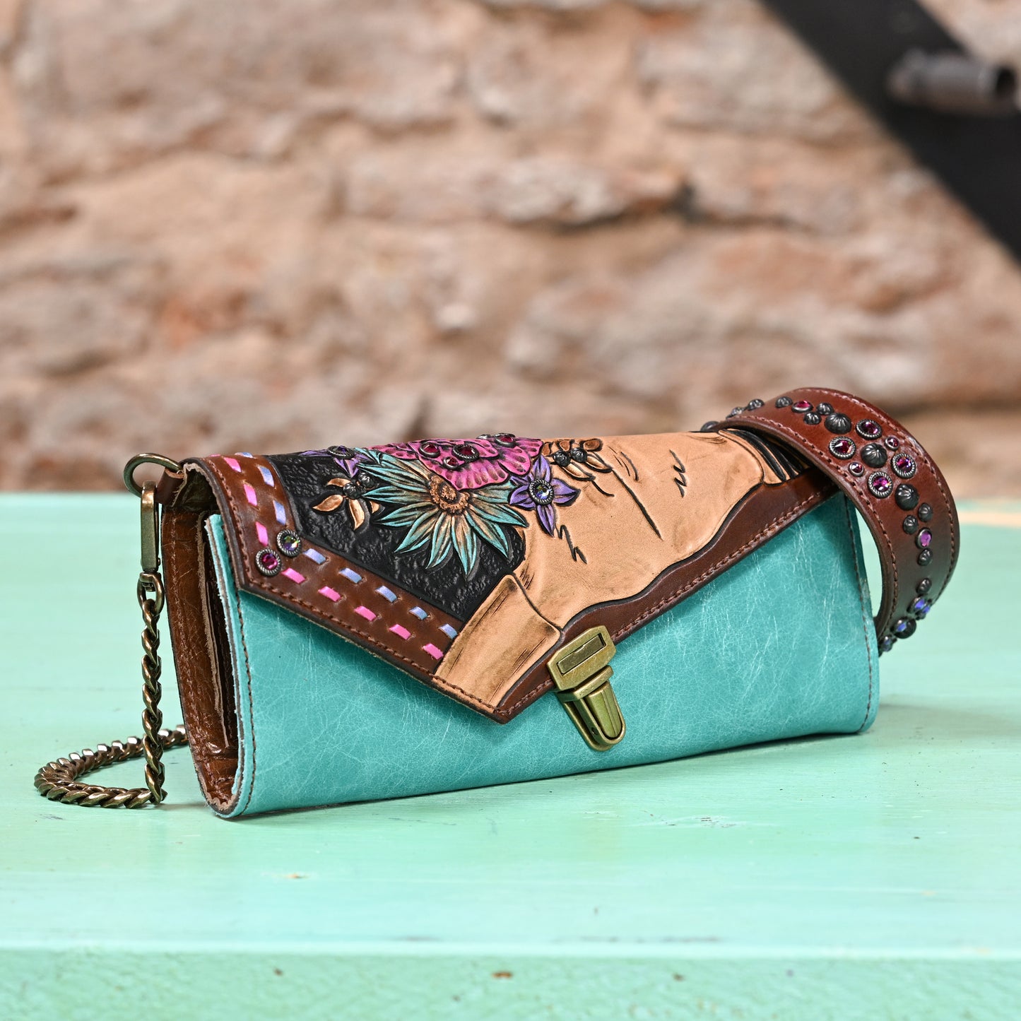 
                  
                    Nola Clutch #1477
                  
                