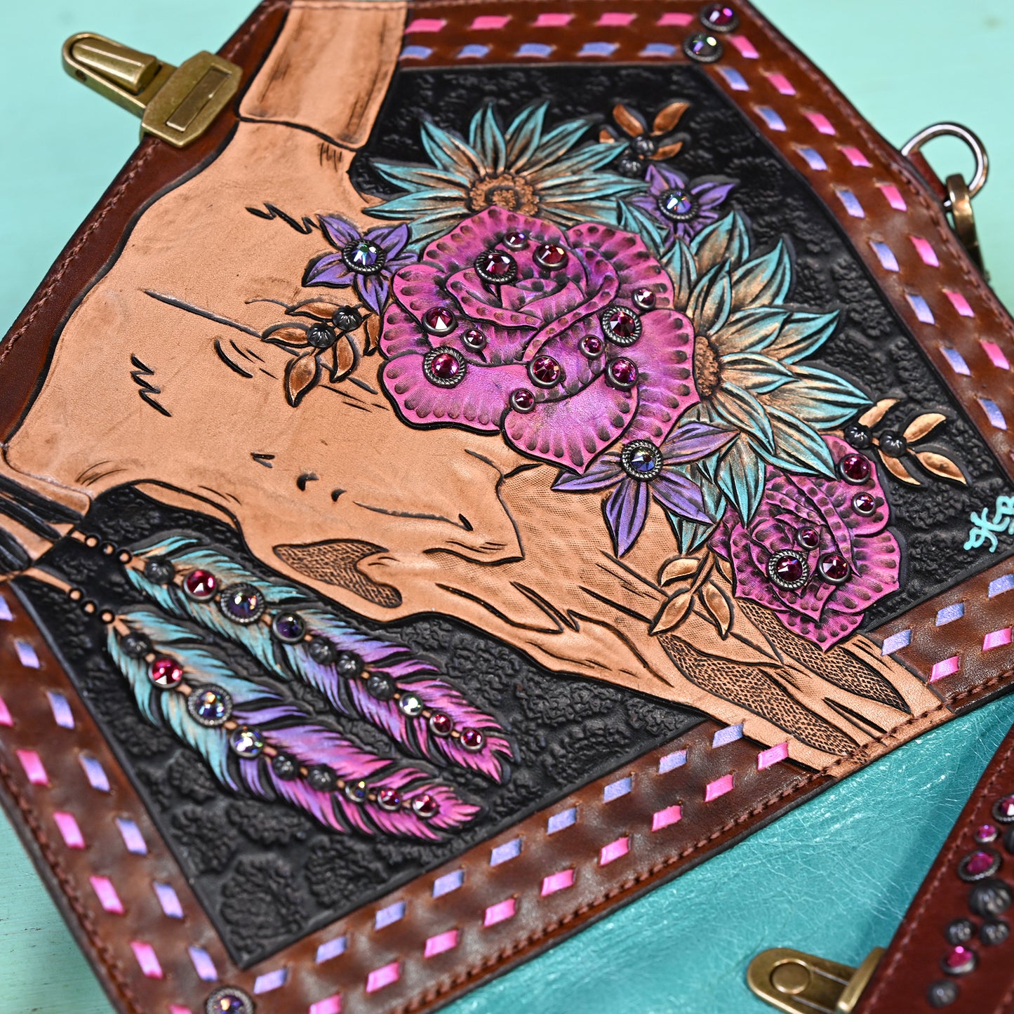 
                  
                    Nola Clutch #1477
                  
                