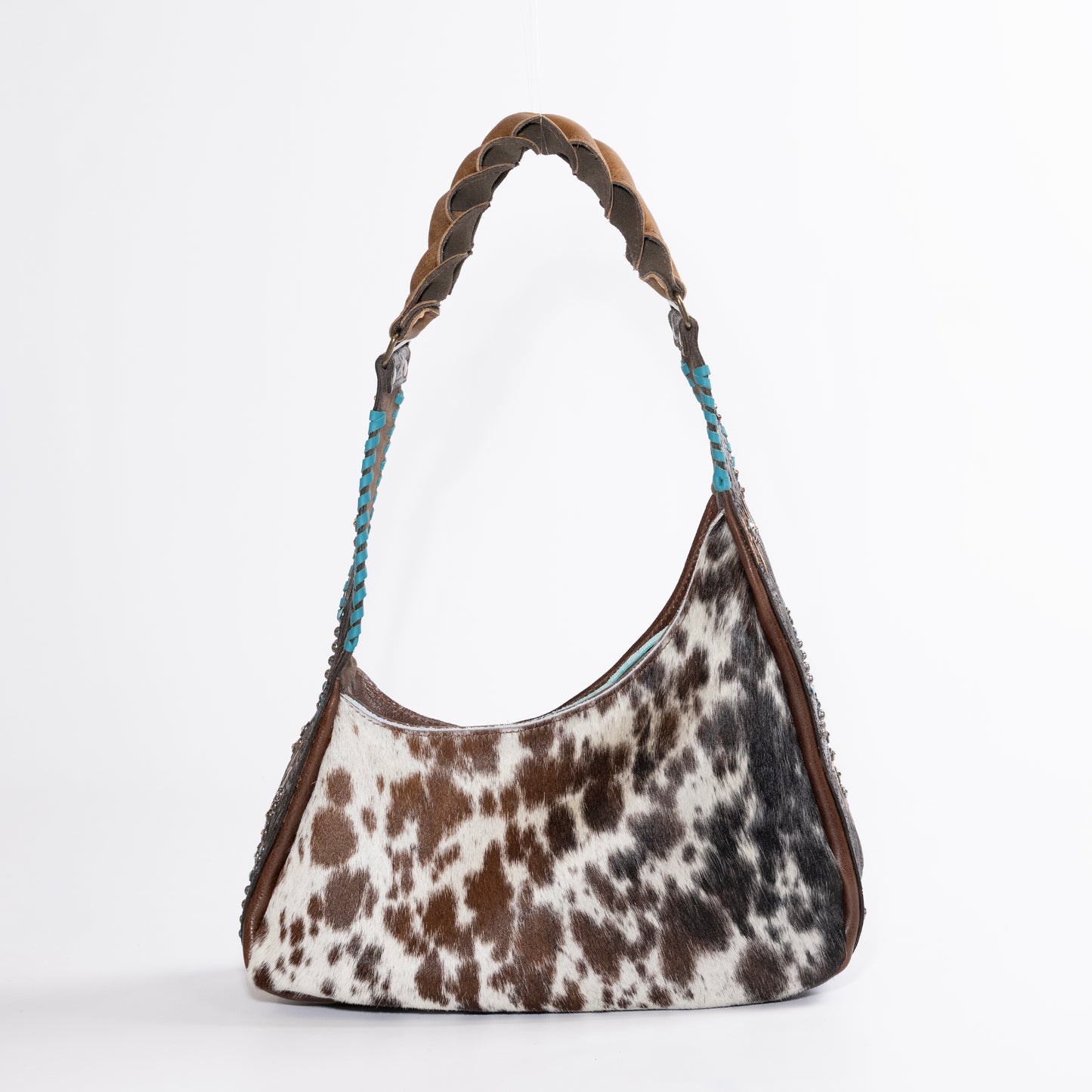 
                  
                    Artona - Look #44
                  
                