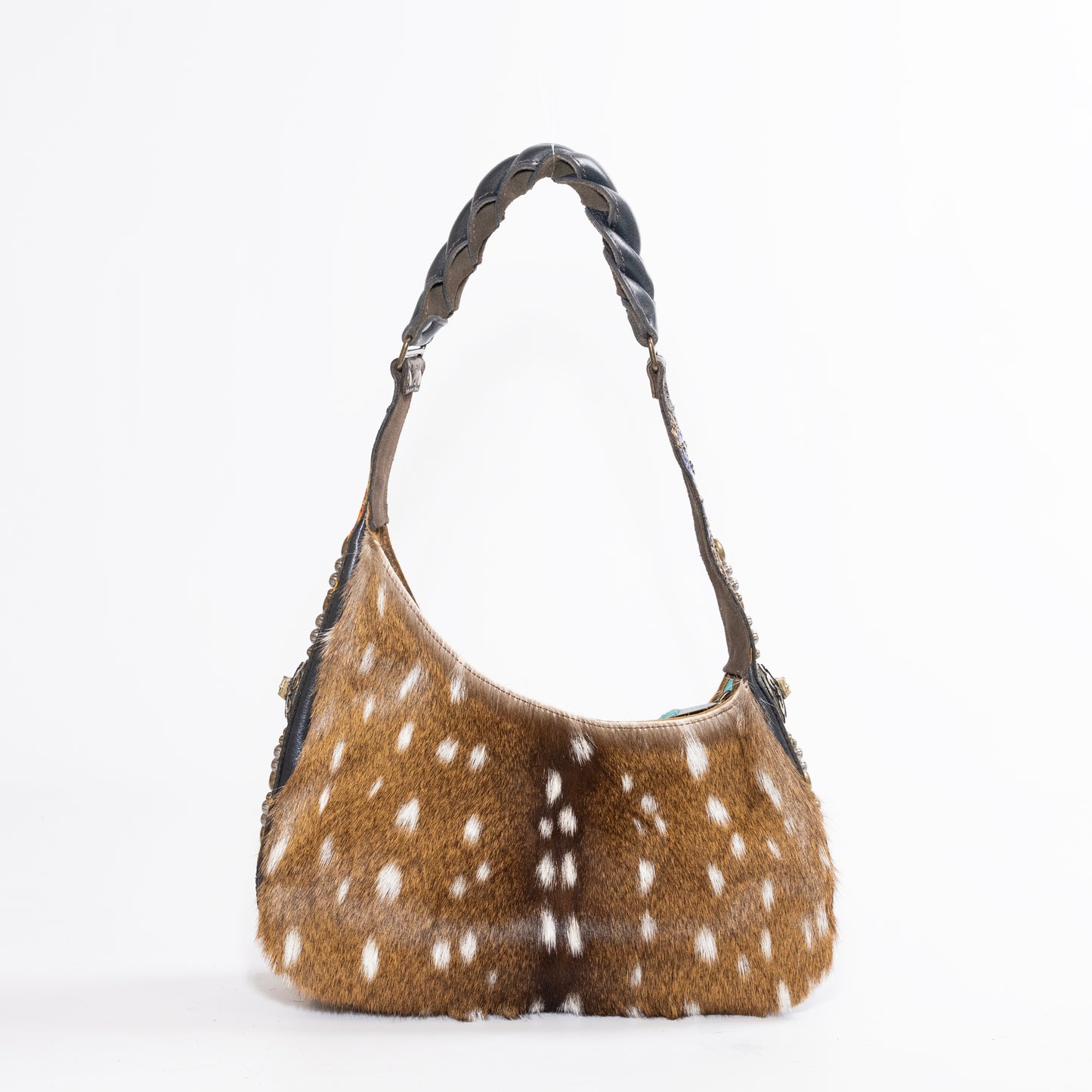 
                  
                    Artona - Look #46
                  
                