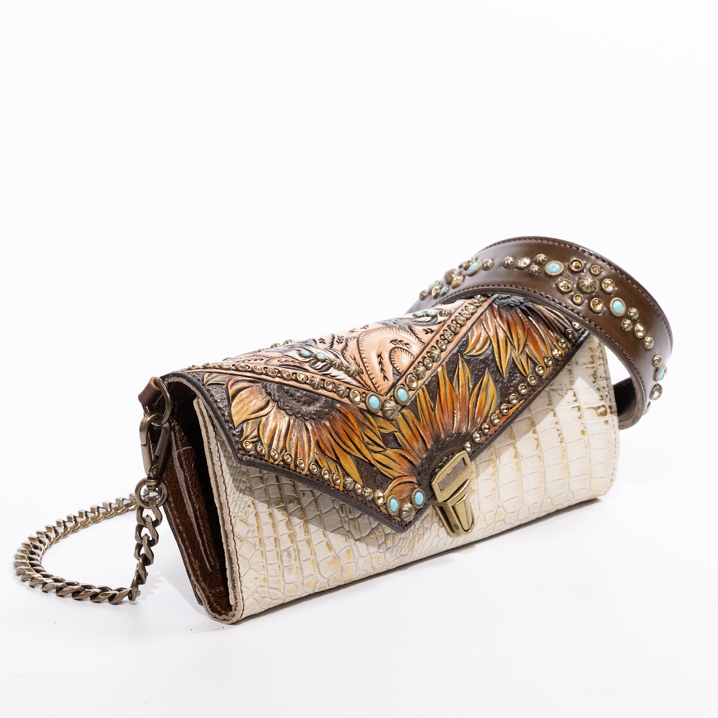 
                  
                    Nola Clutch #1533
                  
                