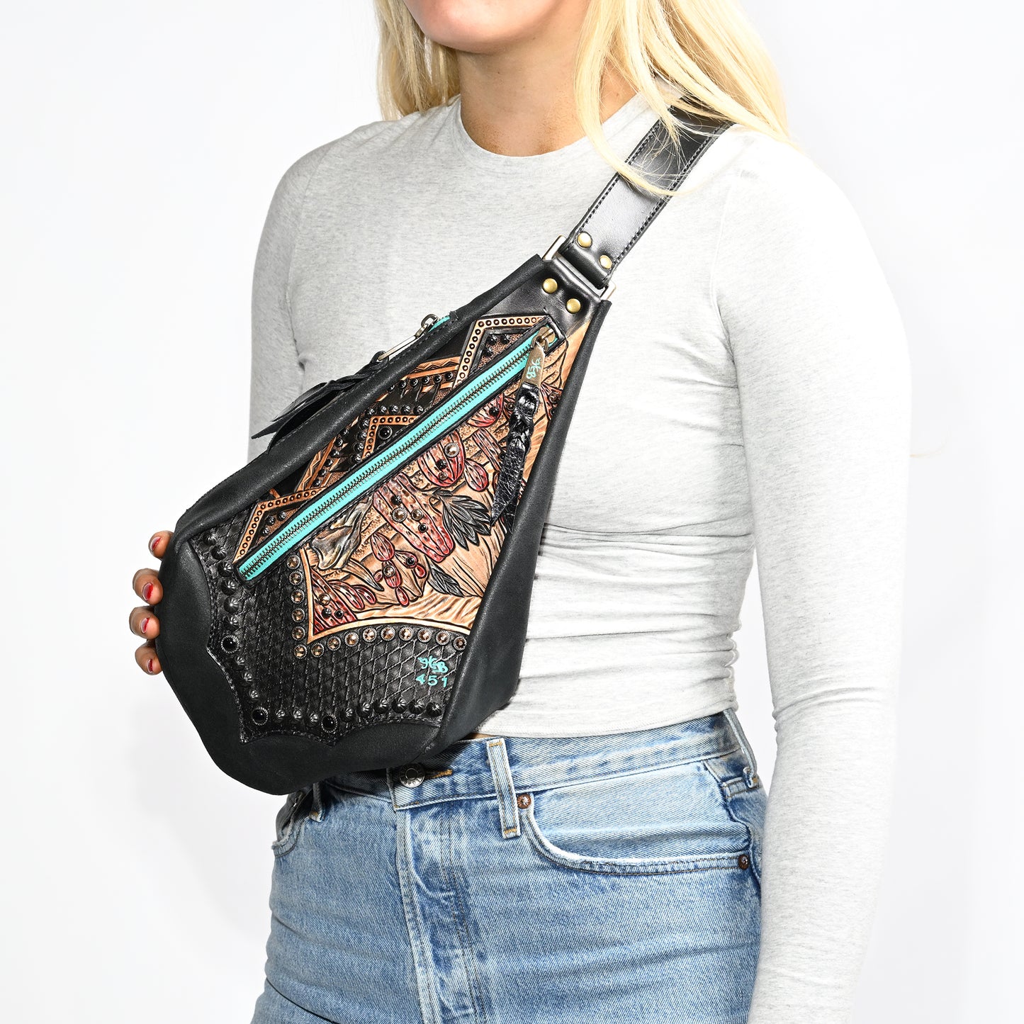 
                  
                    Fyra Bag #451
                  
                