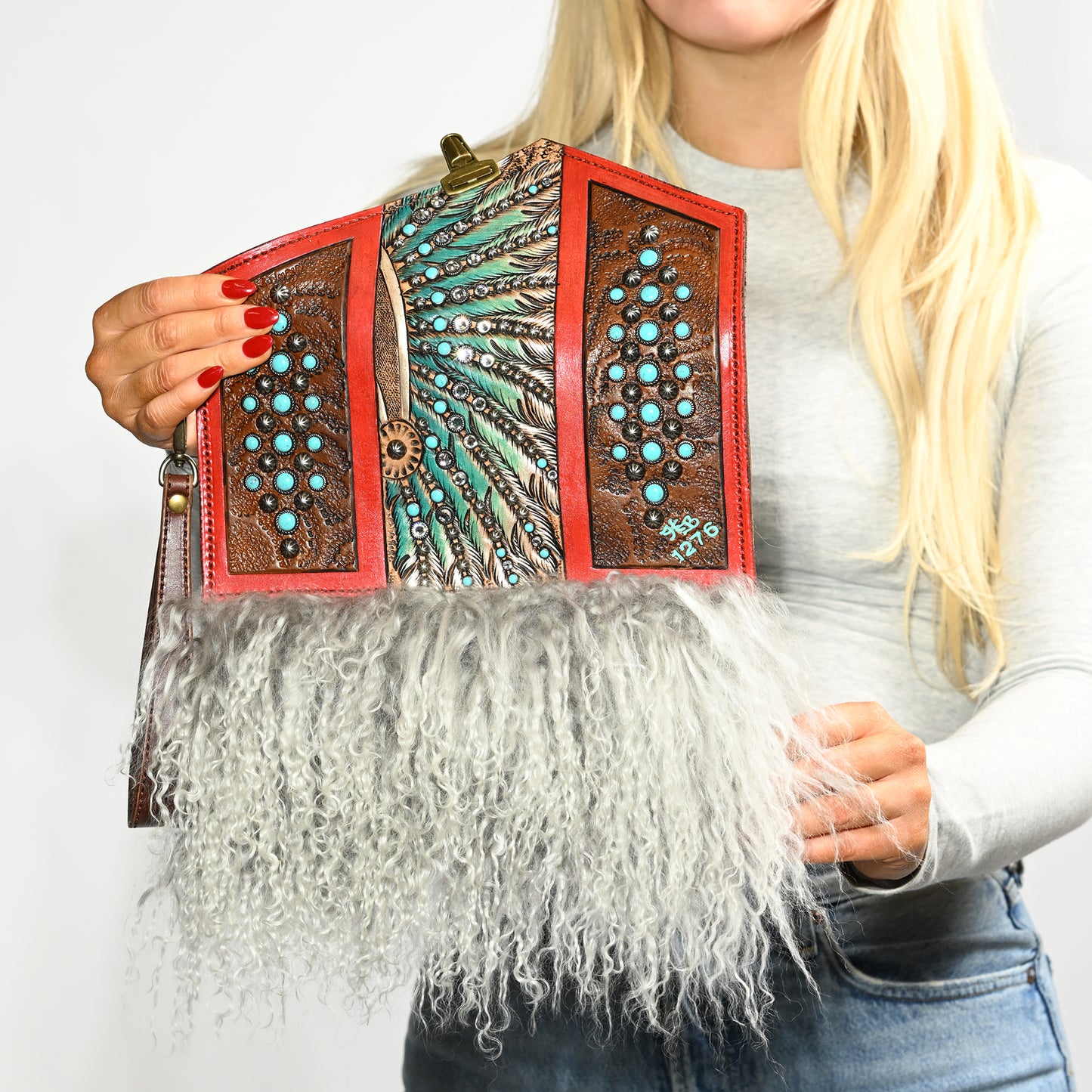 
                  
                    Nola Clutch #1276
                  
                