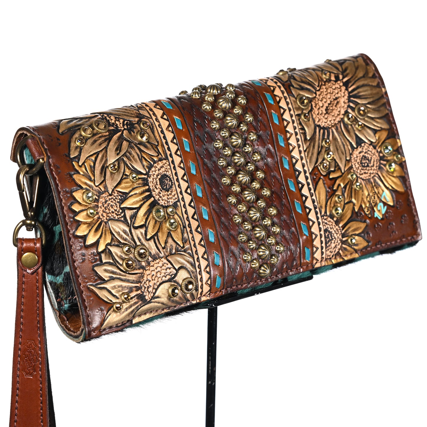 
                  
                    Nola Clutch #127
                  
                