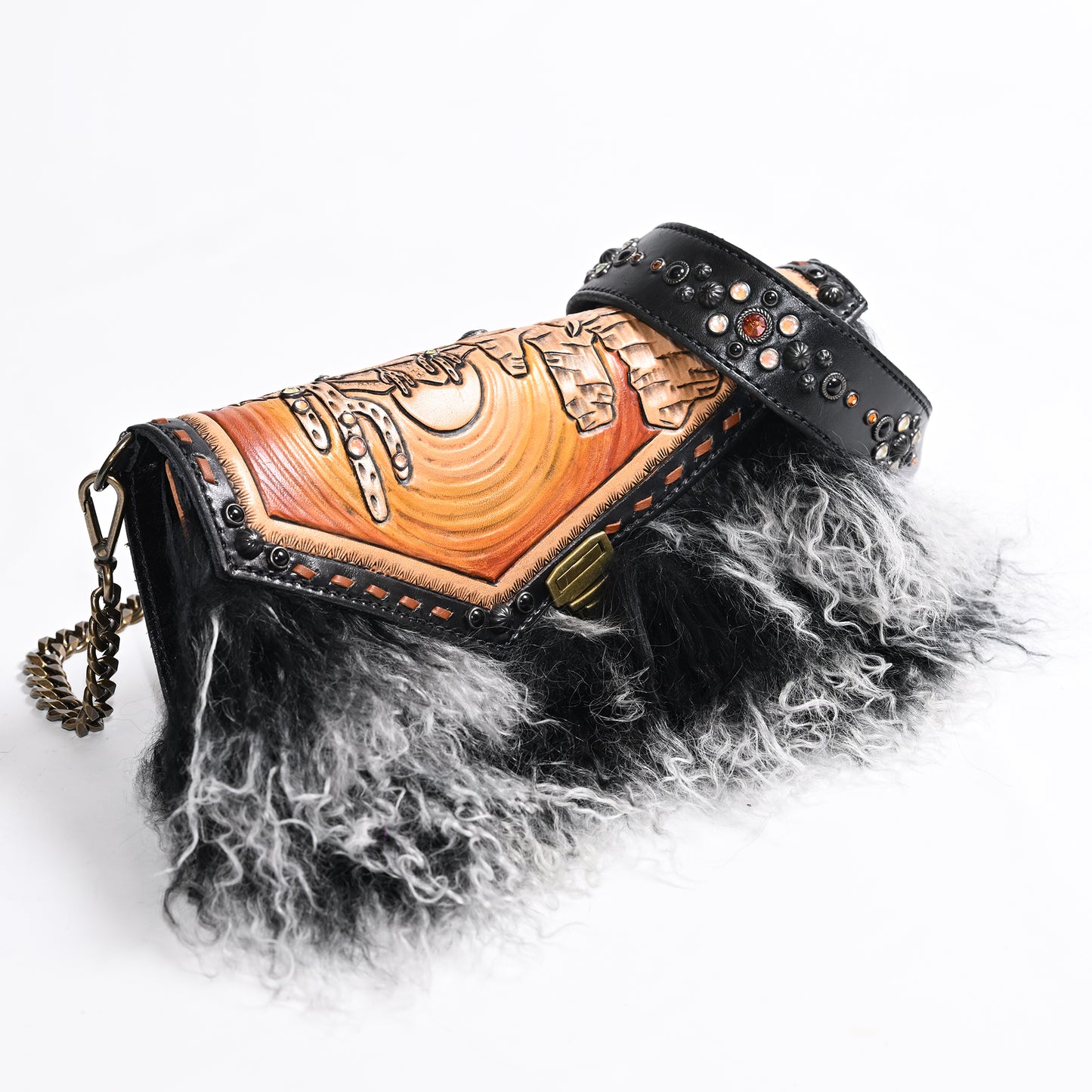 
                  
                    Nola Clutch #1495
                  
                
