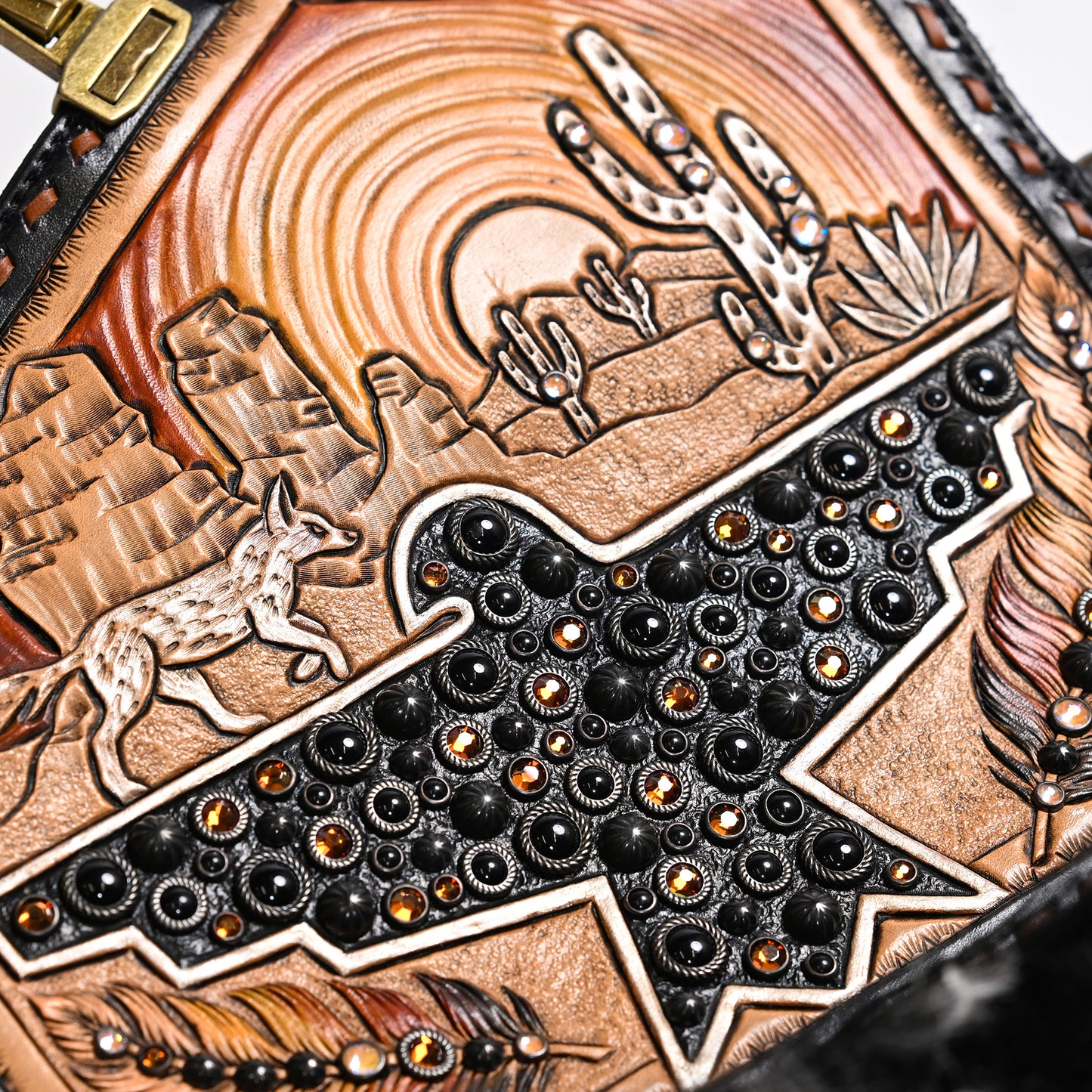 
                  
                    Nola Clutch #1495
                  
                