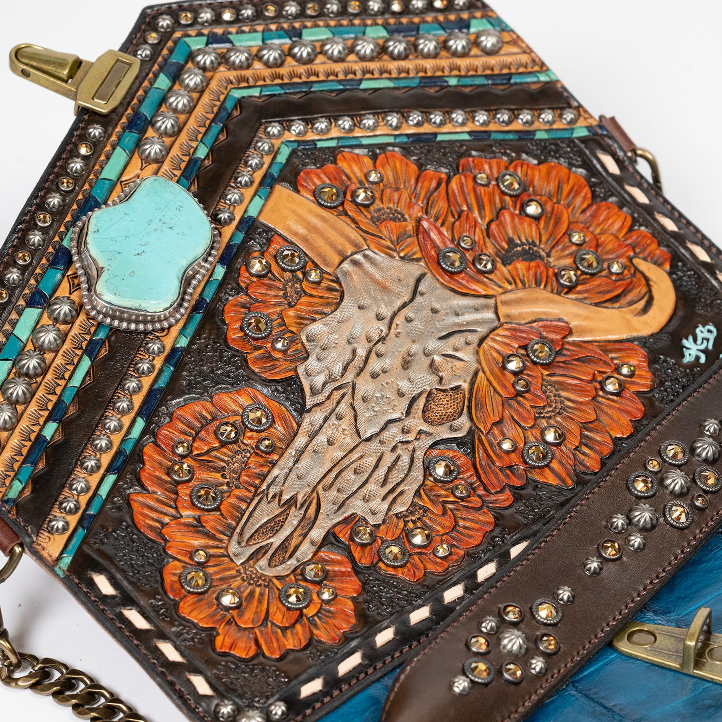 
                  
                    Nola Clutch 1593
                  
                