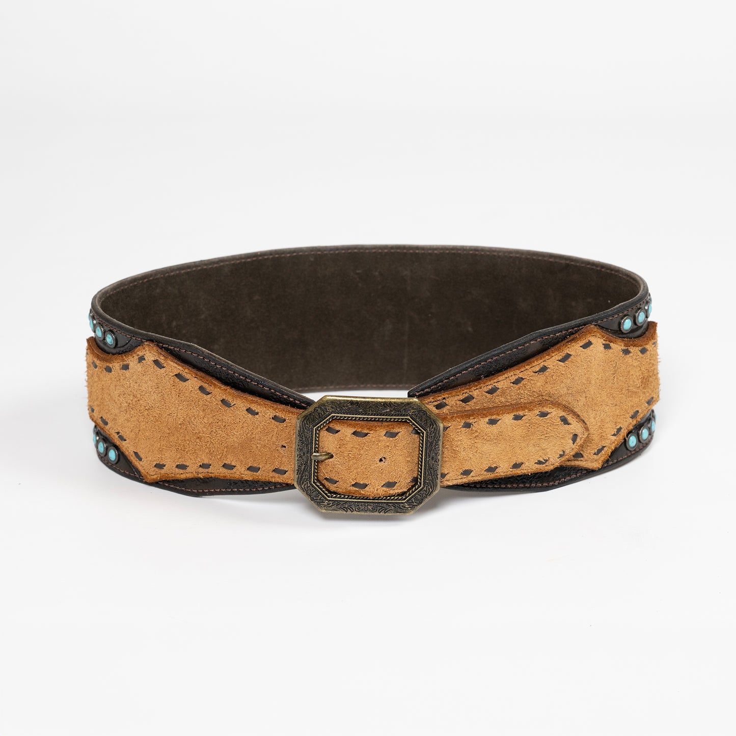 
                  
                    Heritage Cinch Belt - Look 17
                  
                