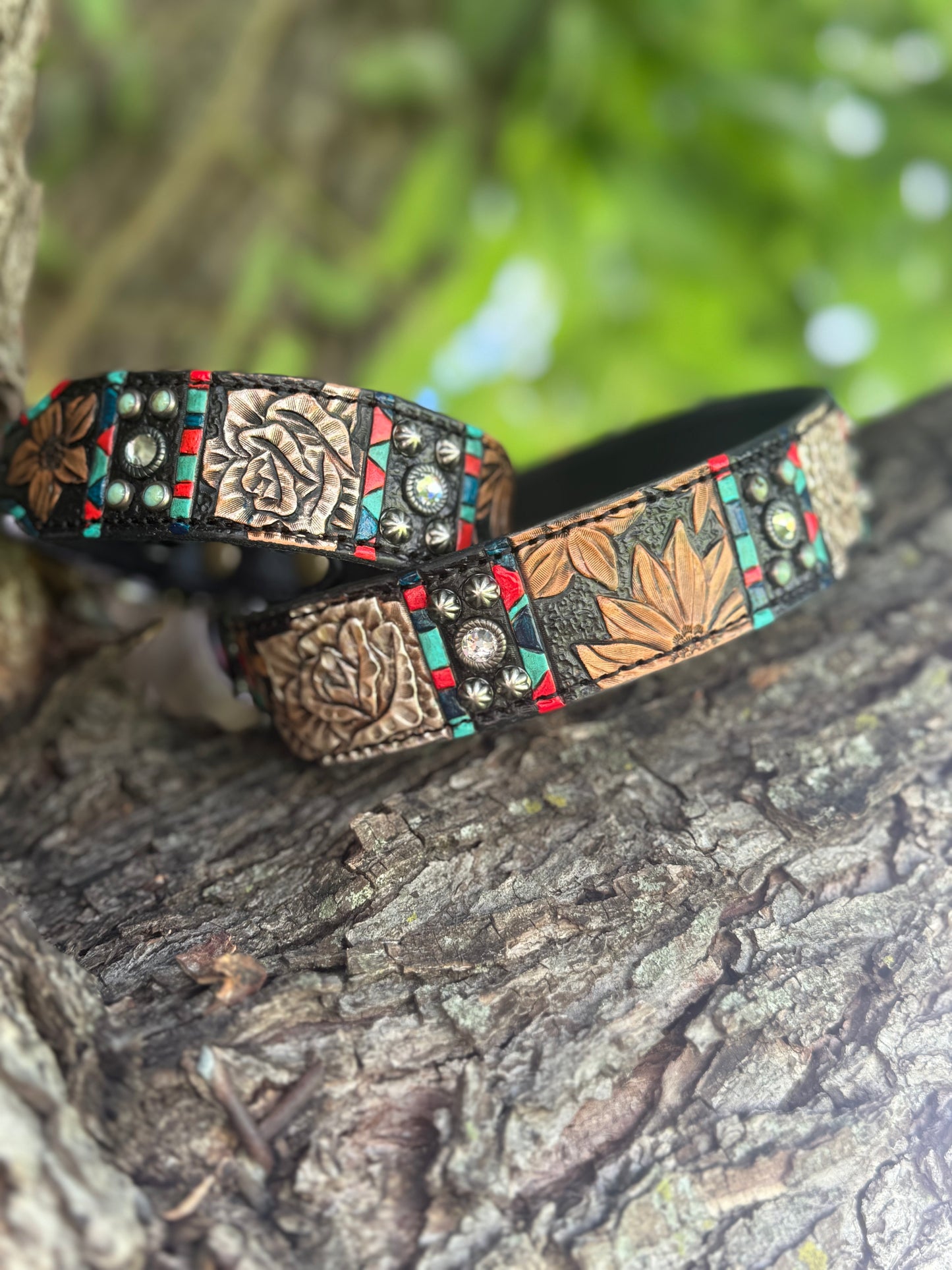 
                  
                    "Lucy" - Dog Collar
                  
                