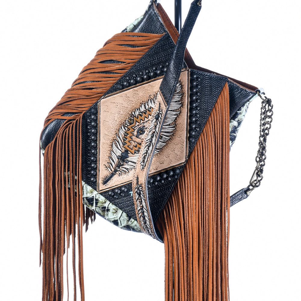 
                  
                    Lyrik Bag #704
                  
                