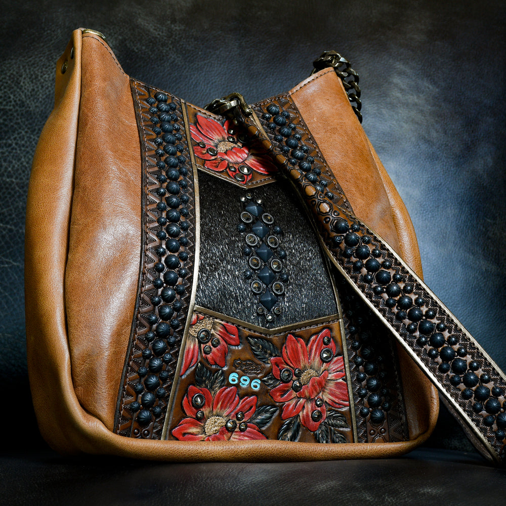 
                  
                    Lyrik Bag #696
                  
                