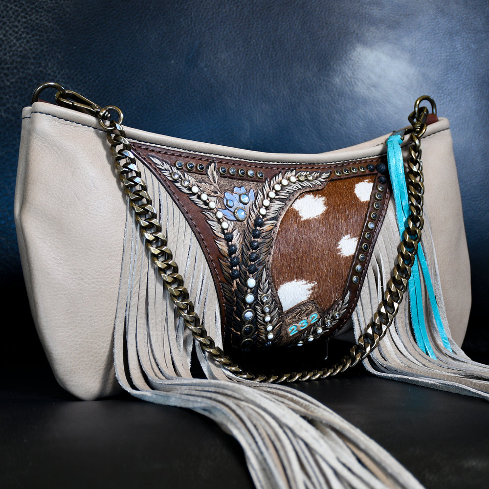
                  
                    Dashyn Bag #232
                  
                