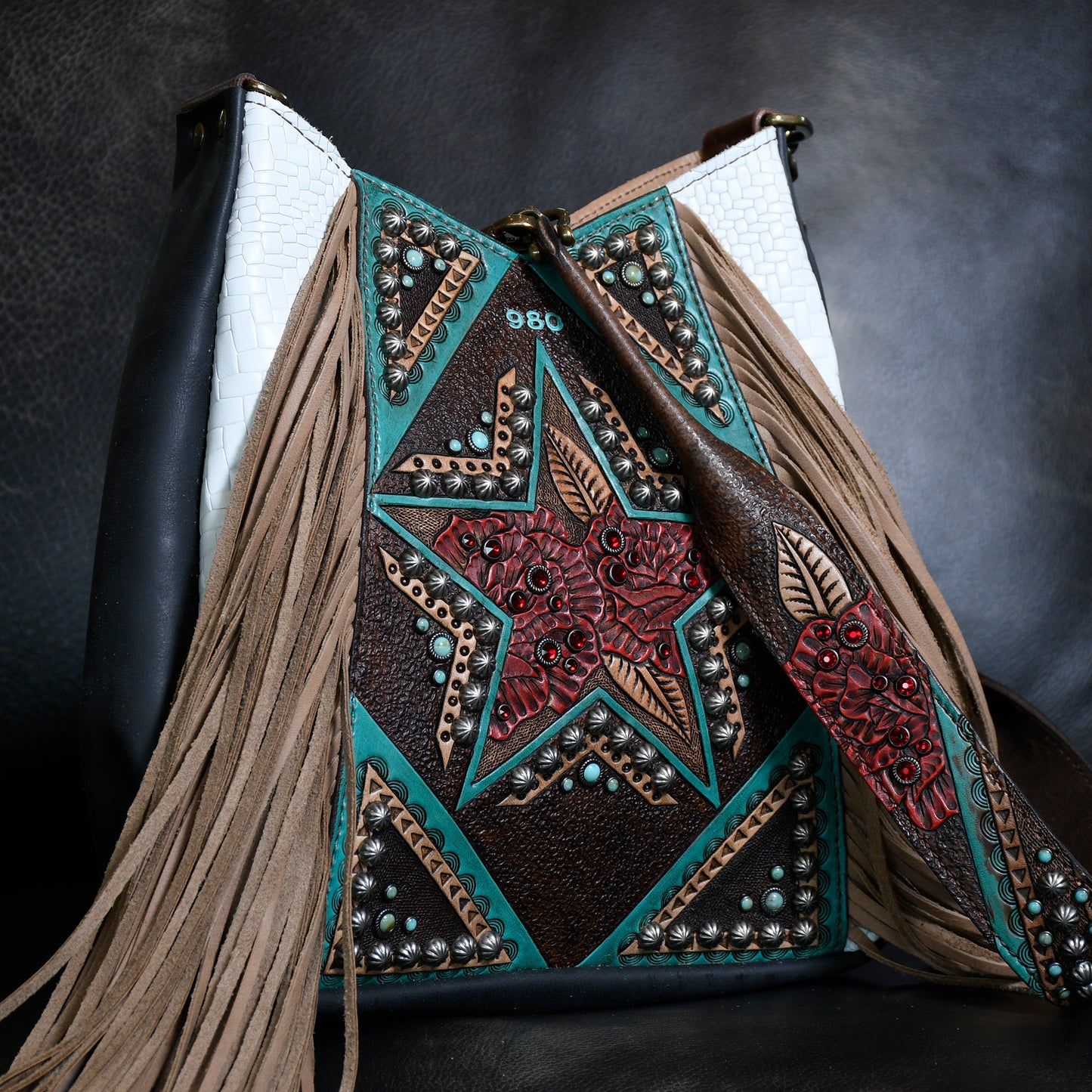 
                  
                    Lyrik Bag #980
                  
                