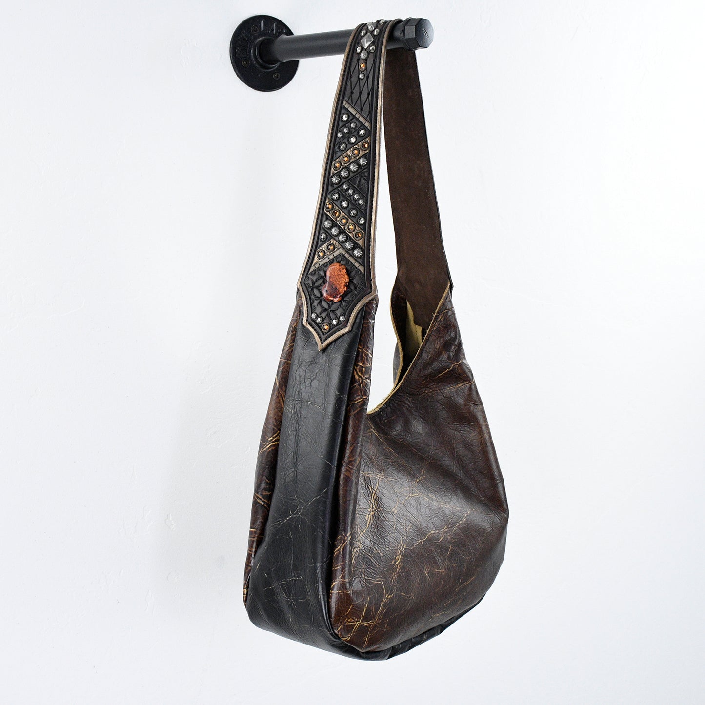 
                  
                    Marilyn Bag #3402
                  
                