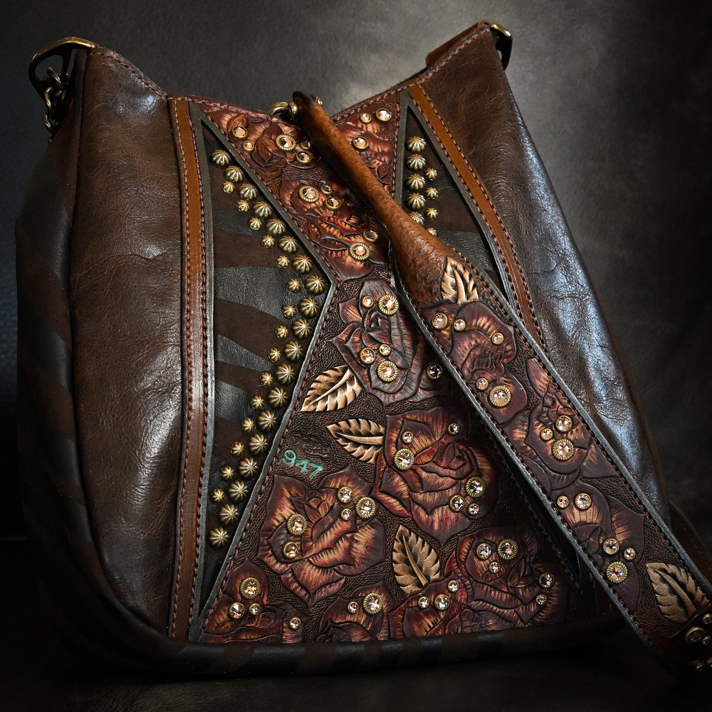 
                  
                    Lyrik Bag #947
                  
                
